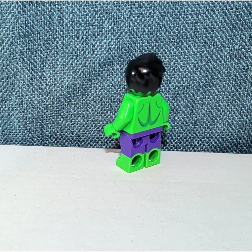 LEGO Hulk Minifigure sh711 Spidey Amazing Friends Marvel Purple Pants Loose